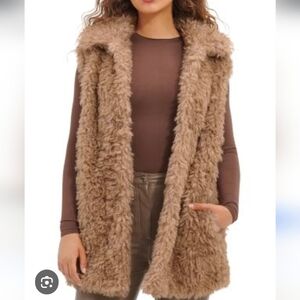 NWT $168 UGG Sz Small Tammie Camel Brown Faux Fur Long Vest Snap